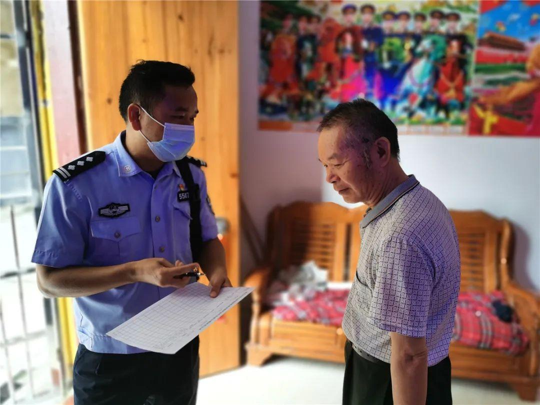 疫情社区动态，邻里守望相助，共筑防控长城的坚实防线