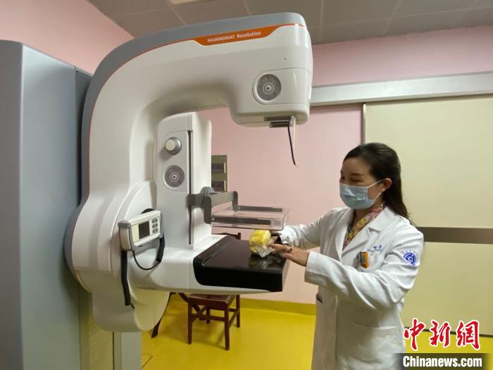 最新乳腺检查设备，科技之光护航女性健康之路