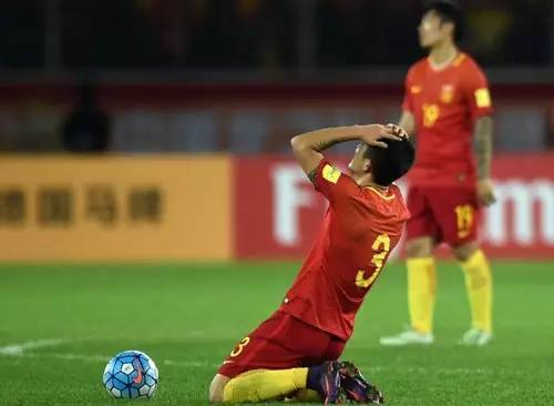 中国对卡塔尔足球比赛结果，盛宴之夜的激烈对决