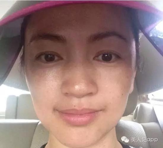 触摸心灵的美丽，明星真实皮肤揭秘