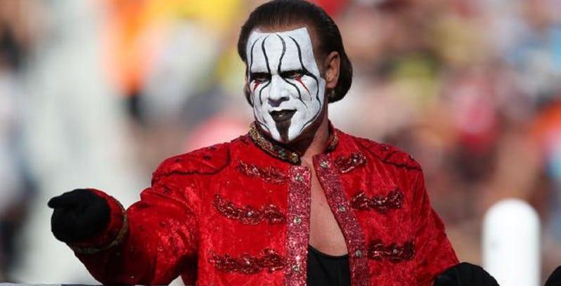 最新WWE摔角之夜，热血荣耀的碰撞时刻！